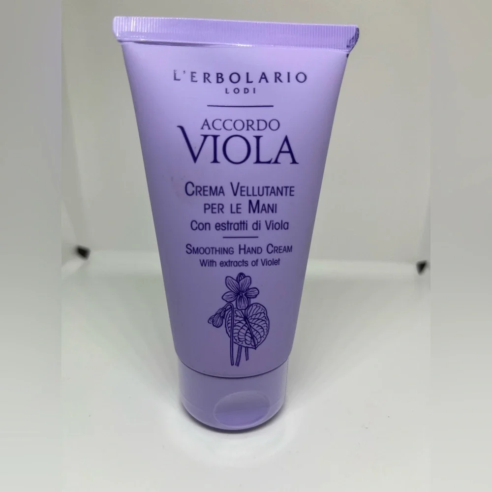 L'Erbolario Crema Vellutante per le mani ACCORDO VIOLA 75ml profumata protettiva